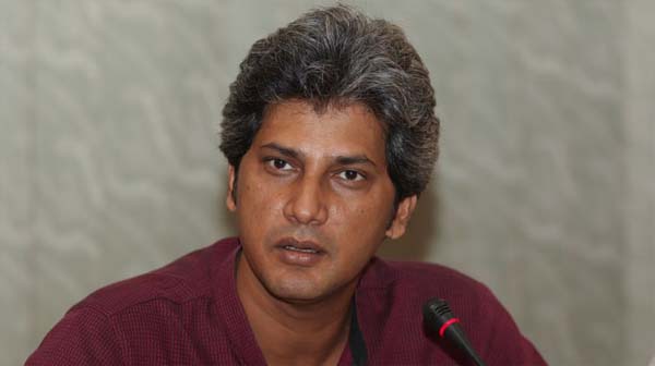 ক্ষমতার ছায়াতলে থেকে নতুন দল করলে মানুষ গ্রহণ করবে না : জোনায়েদ সাকি